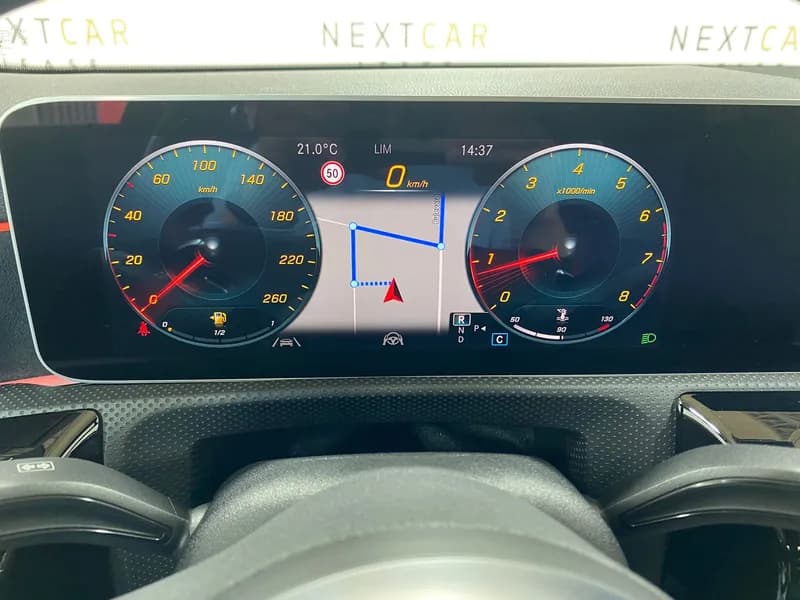 MERCEDES-BENZ CLA 220 4MATIC Coupe