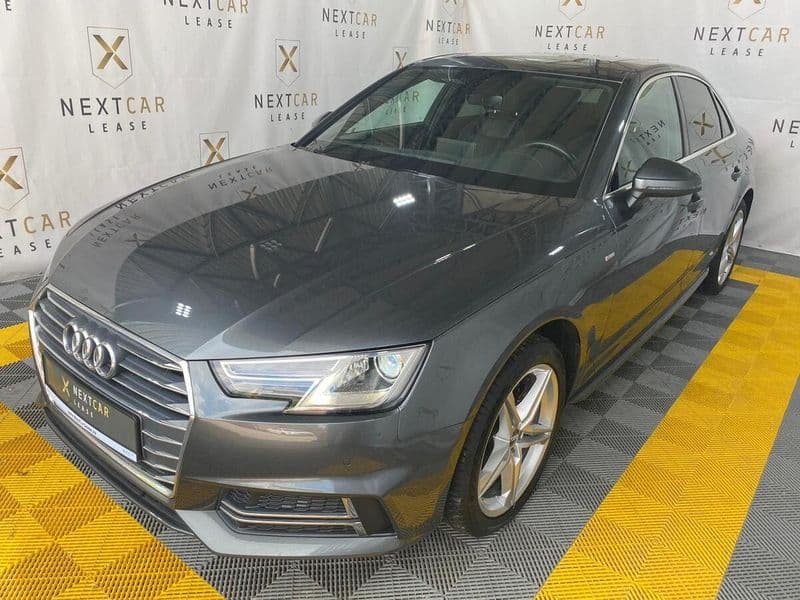 AUDI A4 2.0 TDI S tronic Sport