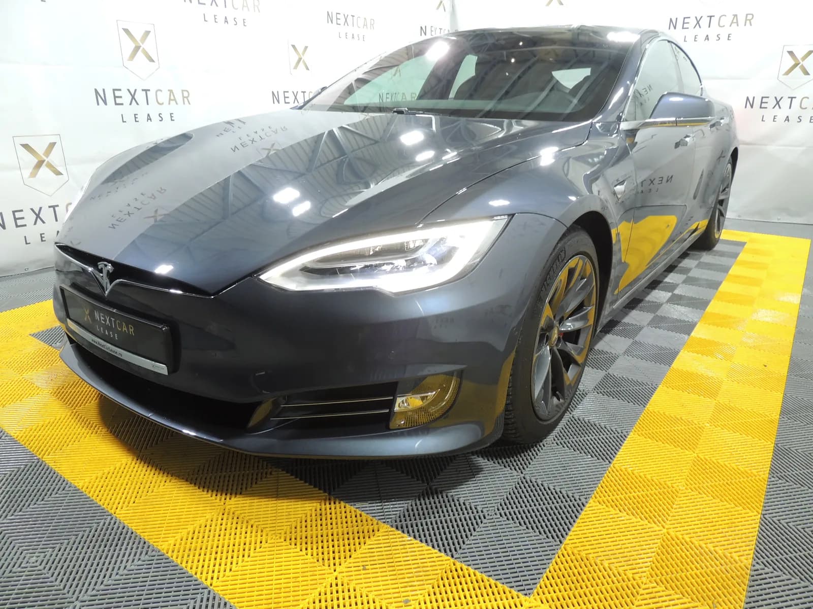 Tesla Model S PERFORMANCE CHEETAH 2020