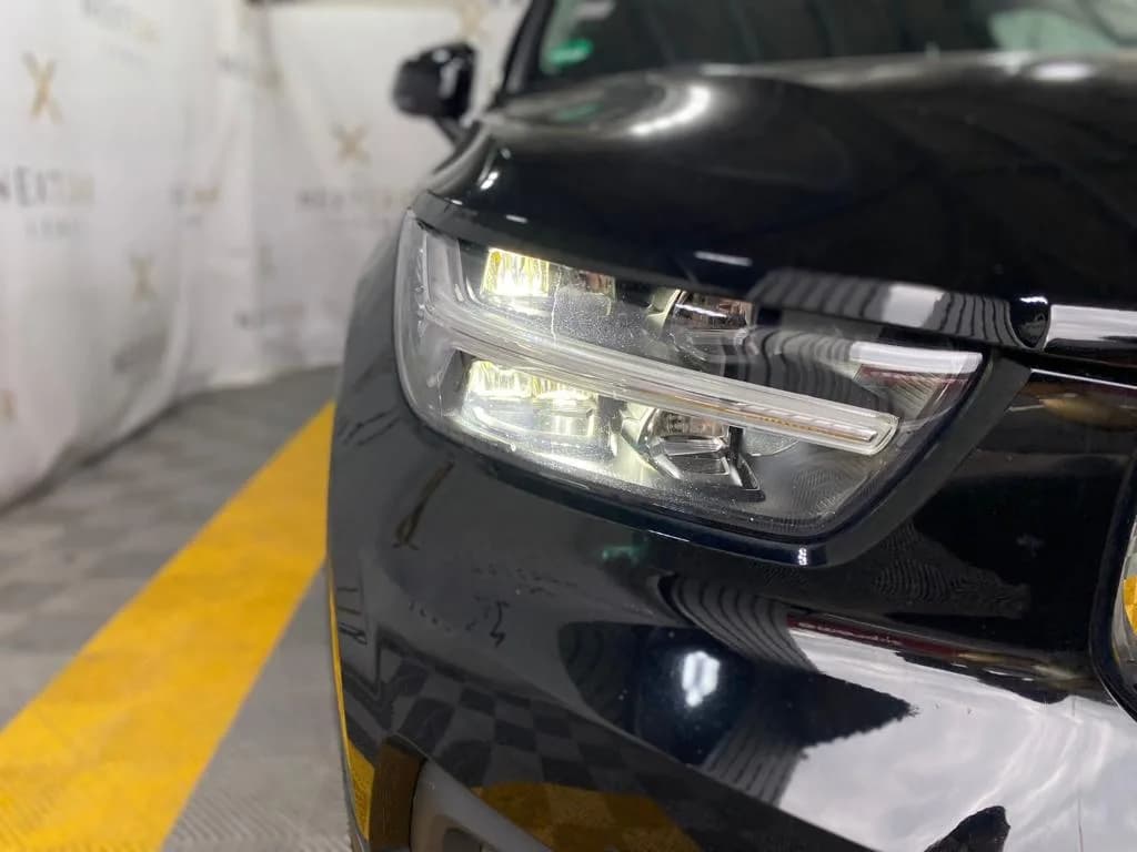 VOLVO XC40 D3