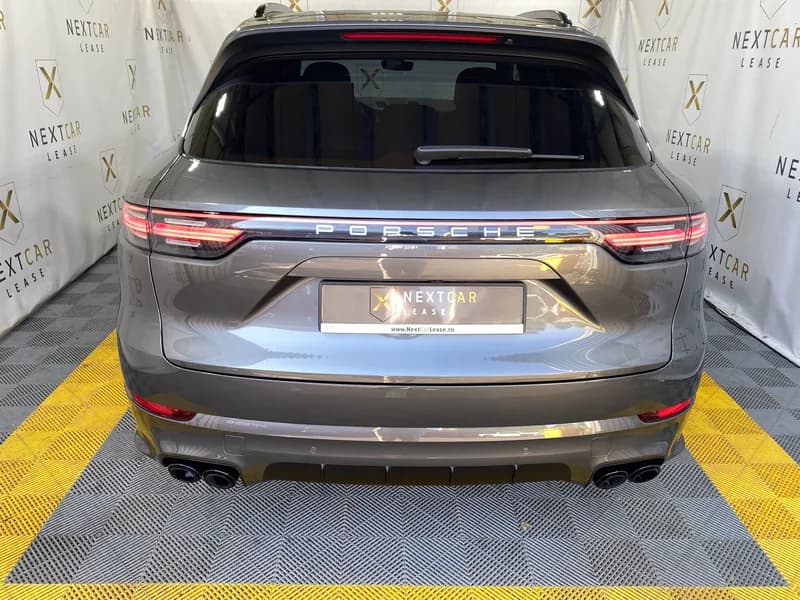 Porsche Cayenne Basis