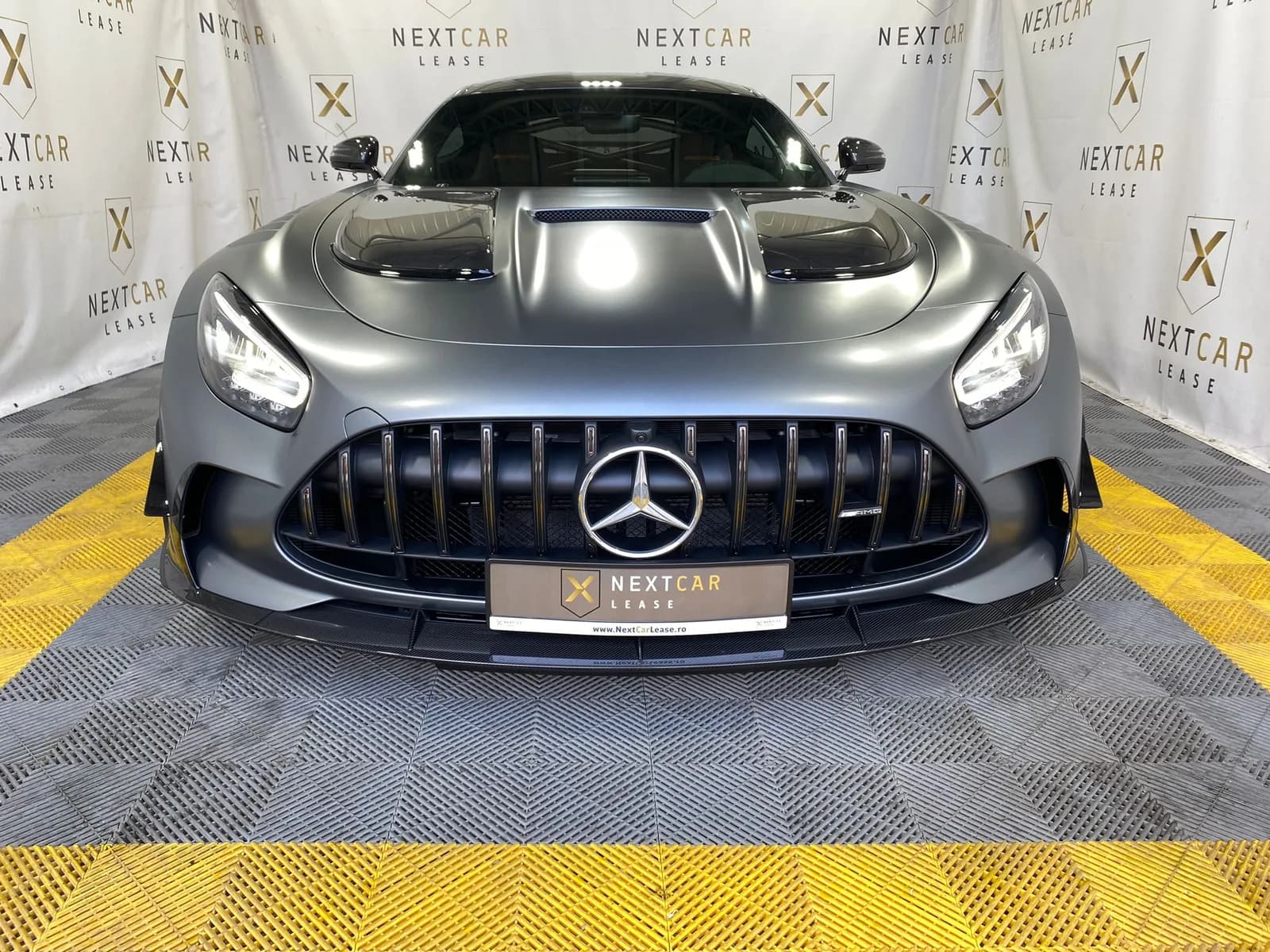 MERCEDES-AMG GT BLACK SERIES COUPE
