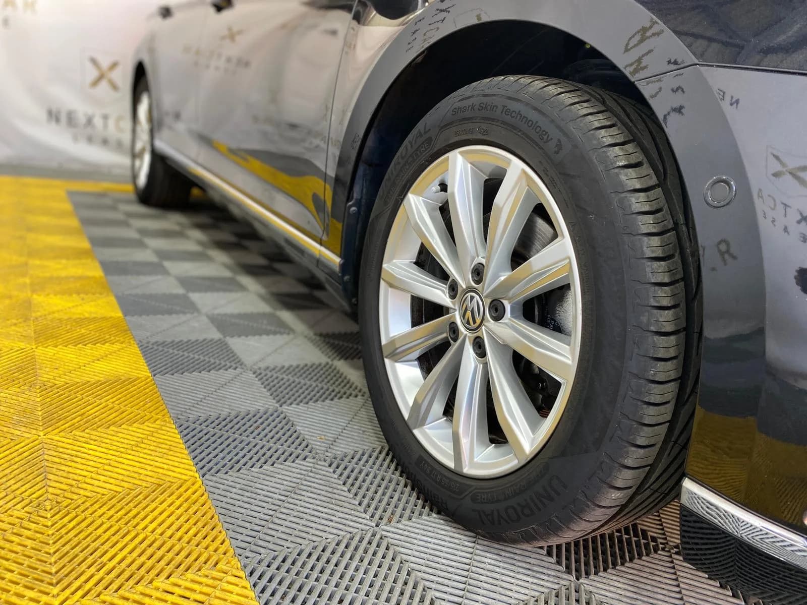 Volkswagen Passat 1.6 TDI DSG HighLine