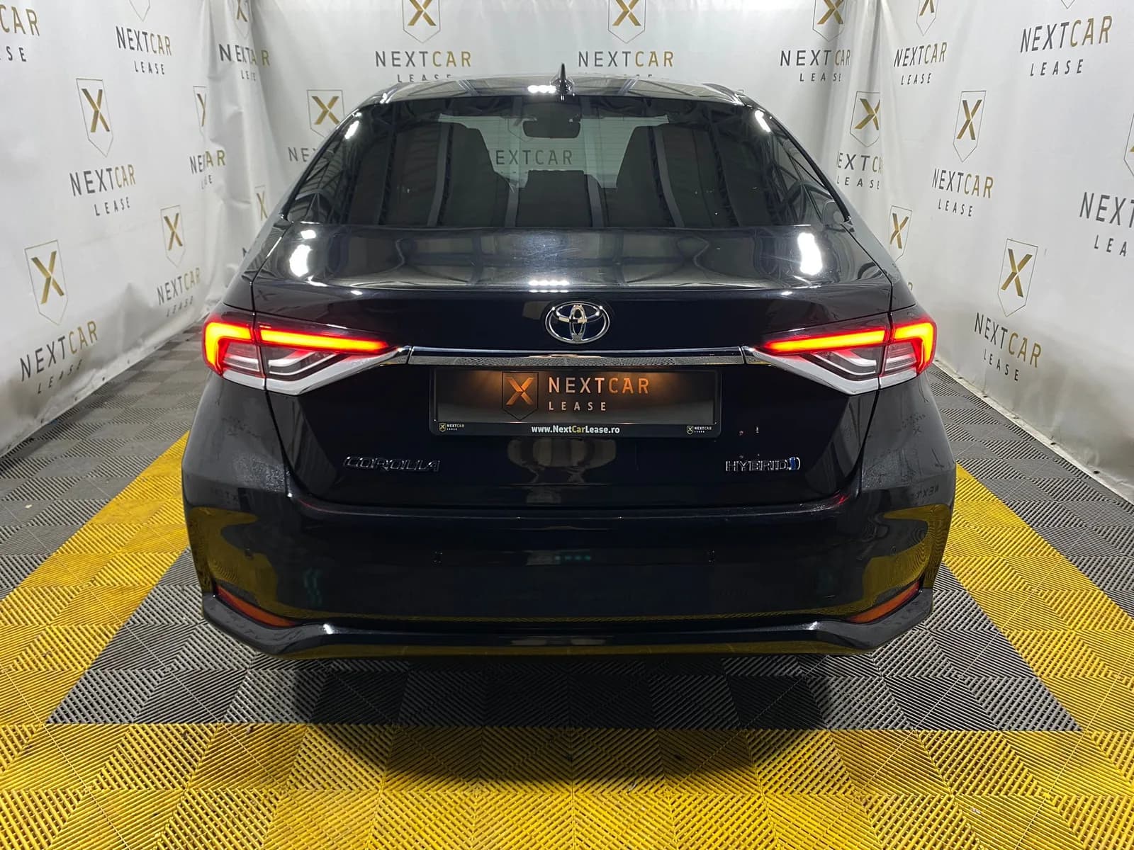 Toyota Corolla 1.8 Hybrid Premium Plus e-CVT