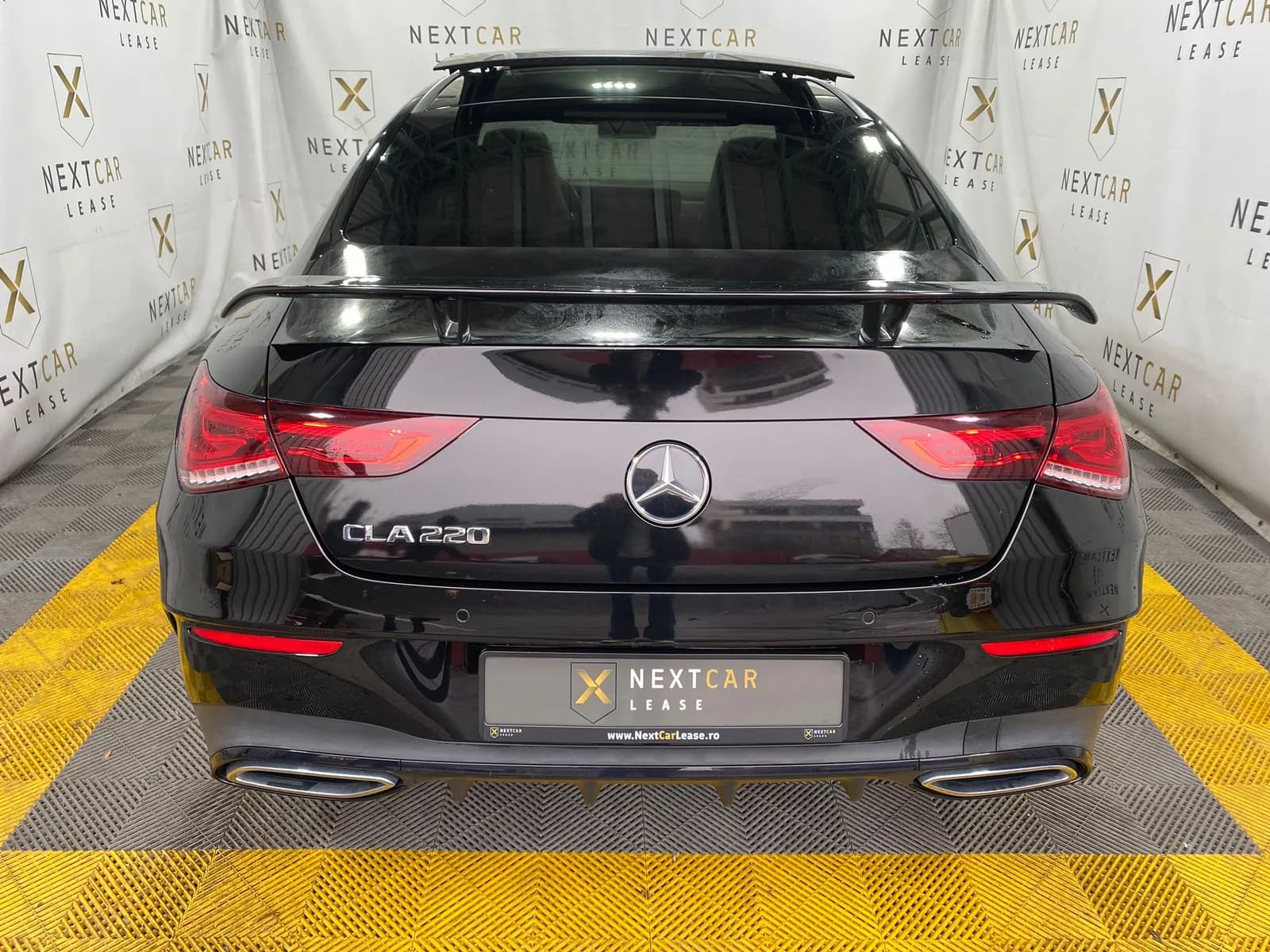 Mercedes Benz CLA 220 4MATIC AMG Line