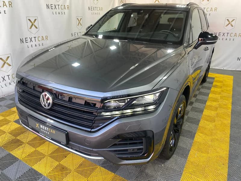 Volkswagen Touareg 3.0 TDI R-line
