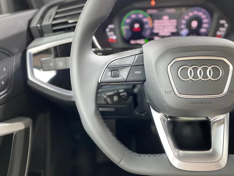 AUDI Q3 1.4 45 TFSI e PHEV Basic