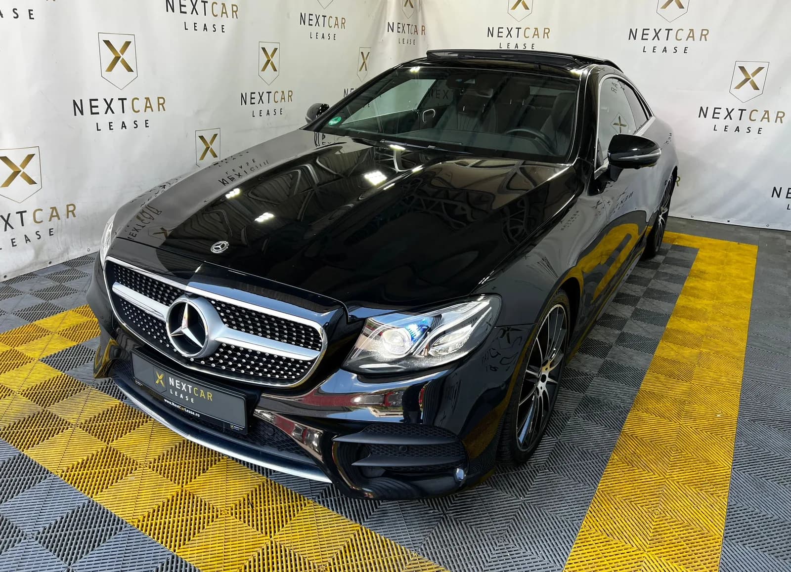 MERCEDES-BENZ E 220 d Coupe Aut.