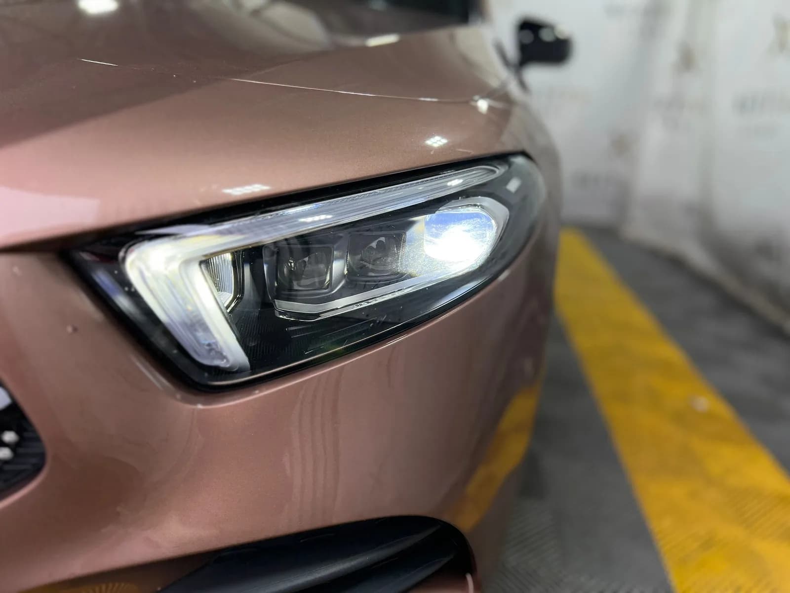 MERCEDES-BENZ A 250 4MATIC AMG Line