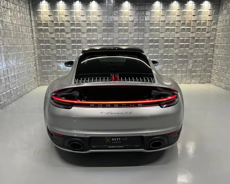 Porsche 911 Carrera 4S
