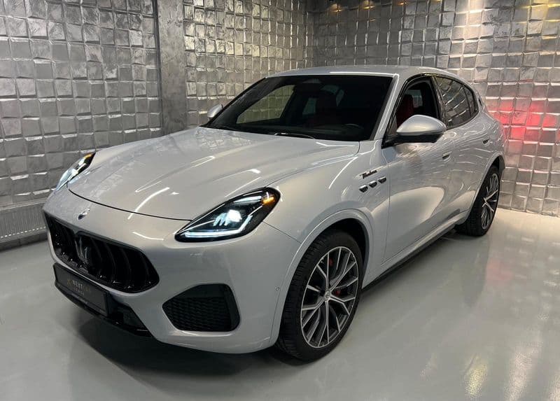 Maserati Grecale Modena