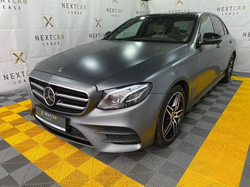 Mercedes Benz E220 AMG