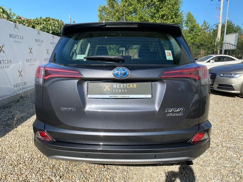 Toyota RAV4 Hybrid 2016