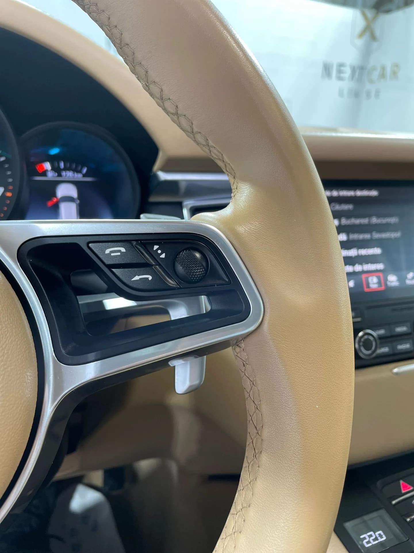 Porsche Macan Basis