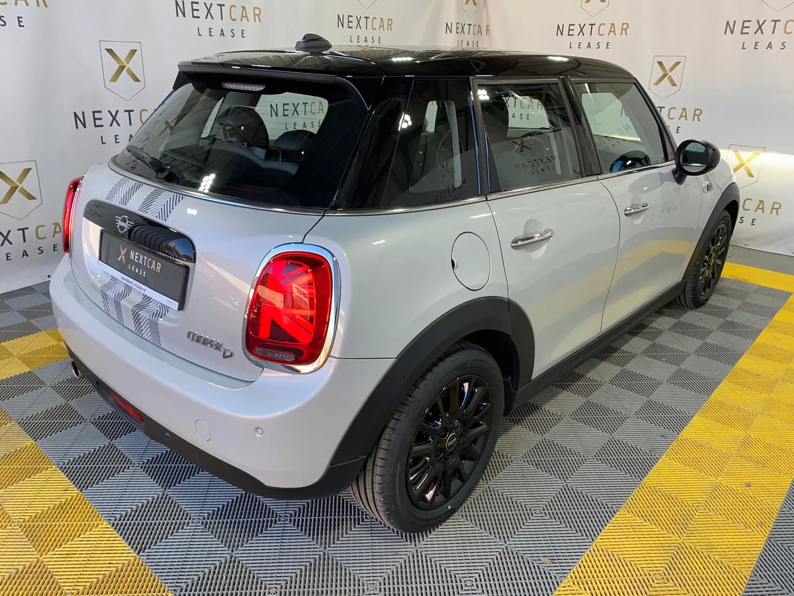 MINI (BMW) Cooper D