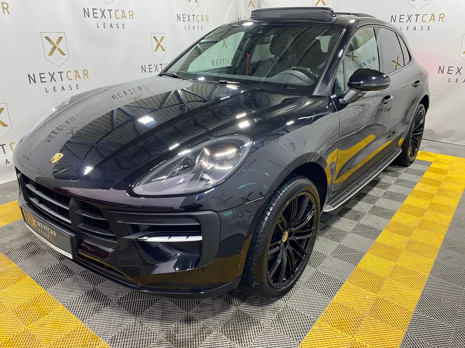Porsche Macan Basis