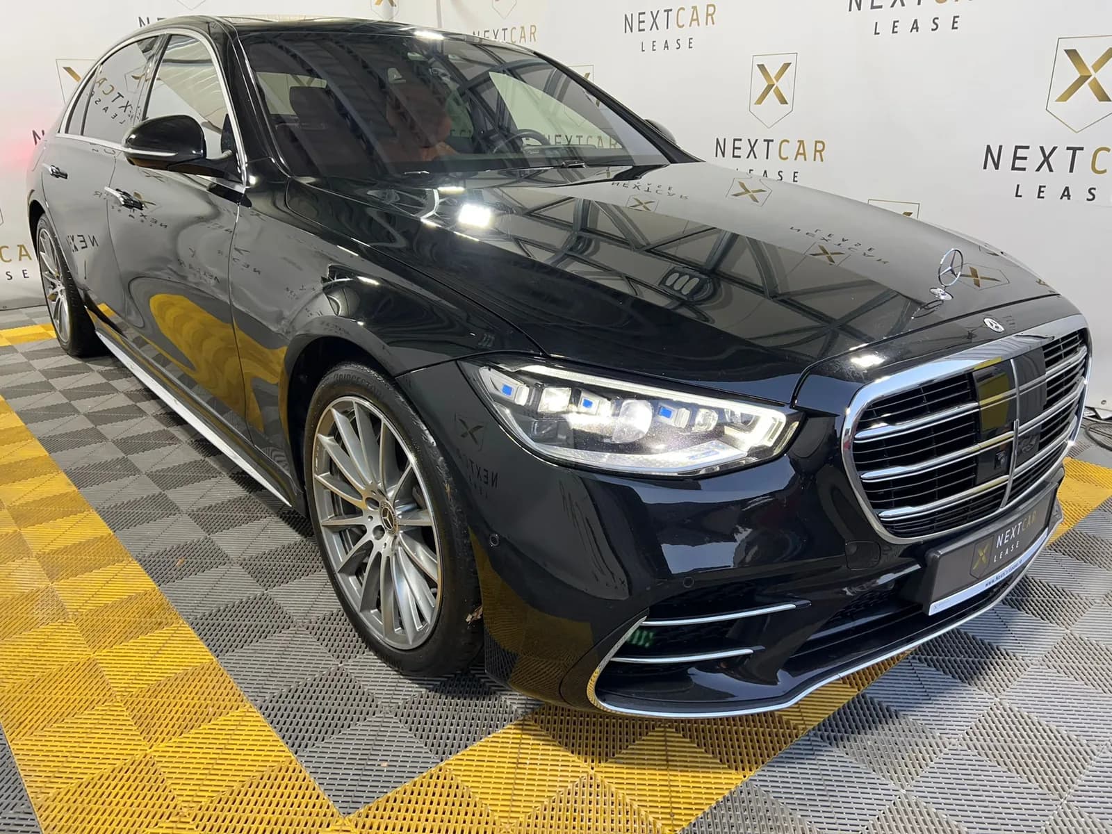 Mercedes Benz S500 4MATIC L