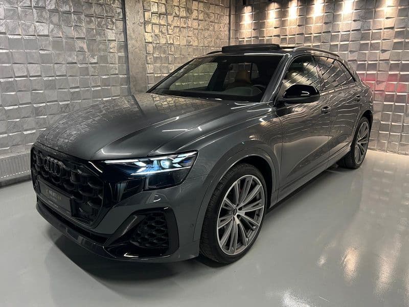 Audi Q8 60 TFSIe quattro tiptronic S-line 