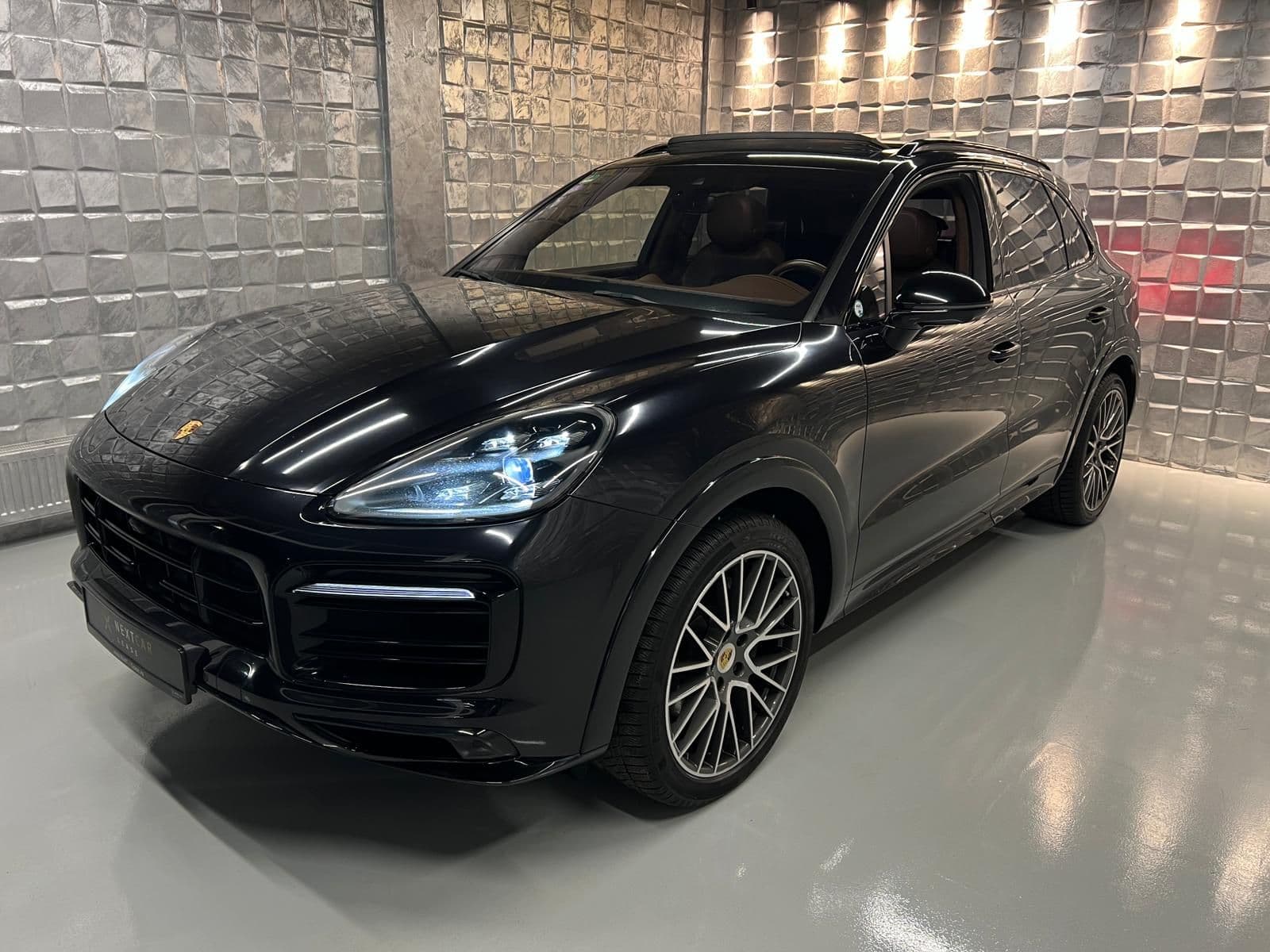 Porsche Cayenne E-Hybrid Tiptronic S Platinum Edition