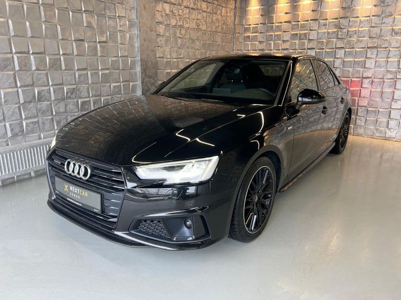 AUDI A4 2.0 TDI quattro S tronic Sport