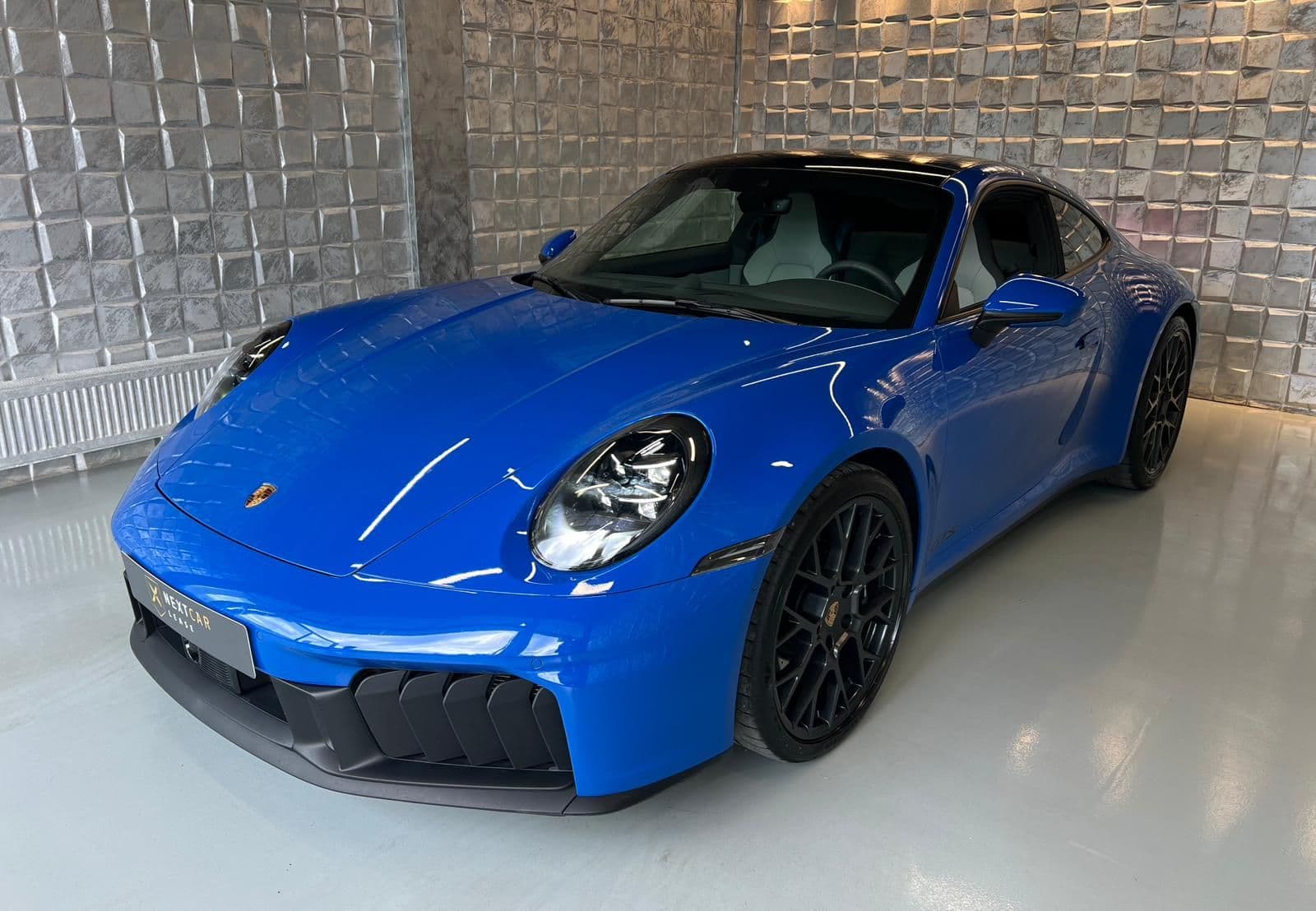 Porsche 911 Carrera 4 GTS 3.6 (541 CP) T-Hybrid PDK